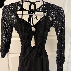 Black Lace Long Sleeve Top
